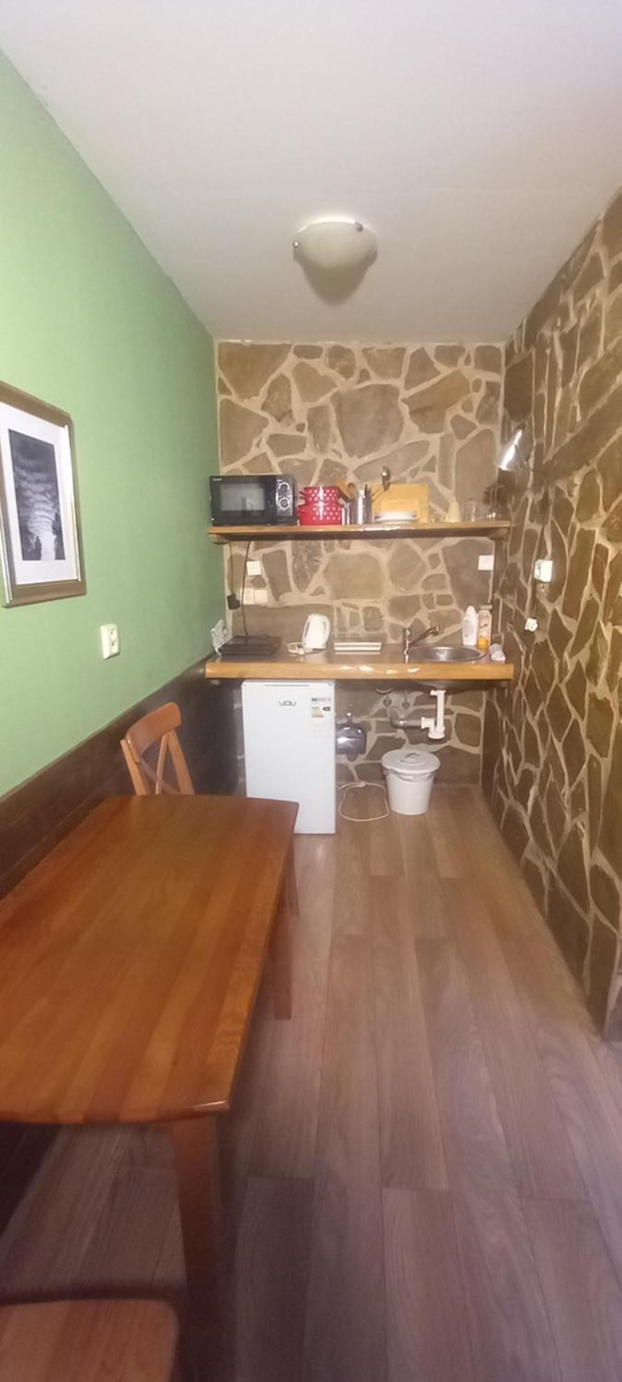Ride Pub Drienica Apartamento Quarto foto
